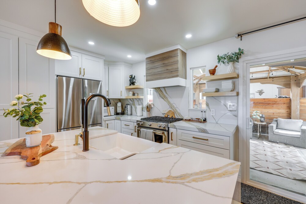 Walk to Big Bear Marina: Modern Home w/ Hot Tub!
