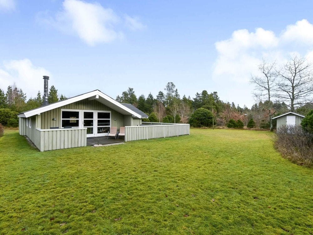 6 Person Holiday Home in Norre Nebel