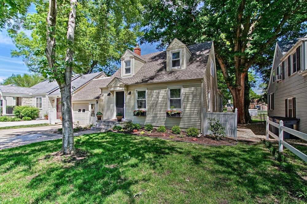 Emporia Vacations - Cute Emporia House - Mins to Downtown  Esu! - Property Image 4