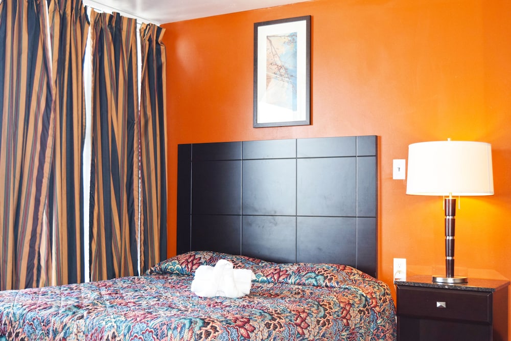 Skyview Manor Motel view 2