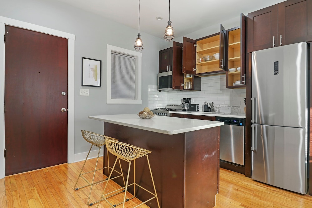 Cozy Studio - Leland 1N