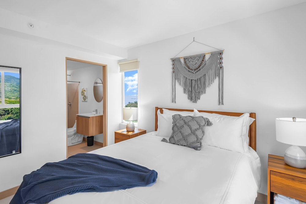 Upstay - Brand New Condo in Jaco 5mins to Beach