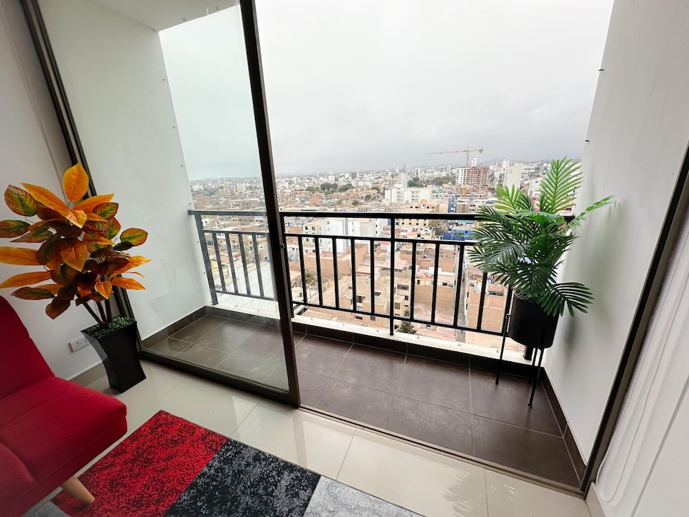 Exclusive Apartment with Private Terrace (1504)