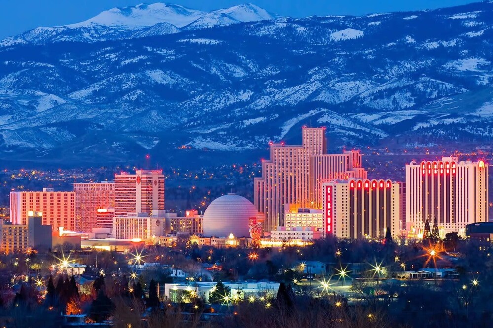 Designer Apt With Jacuzzi Walk To Casino Imax - Property Image 18