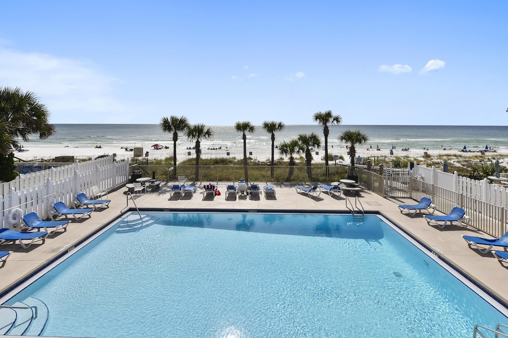 Gulf Highlands by Book That Condo