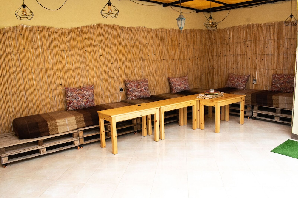 Eco Bay Surf Camp