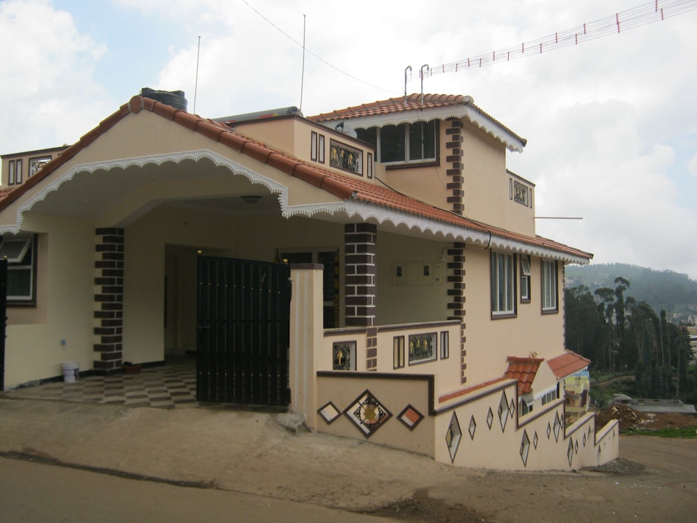 Anmol’s Peace Home stay