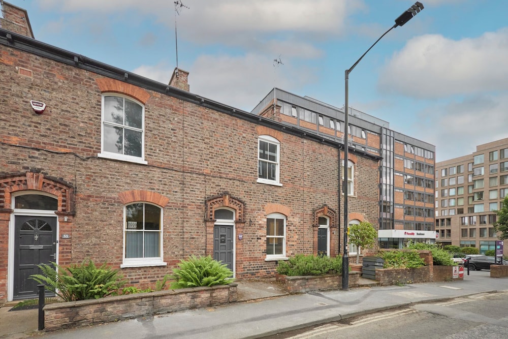 Host Stay St Denys View
