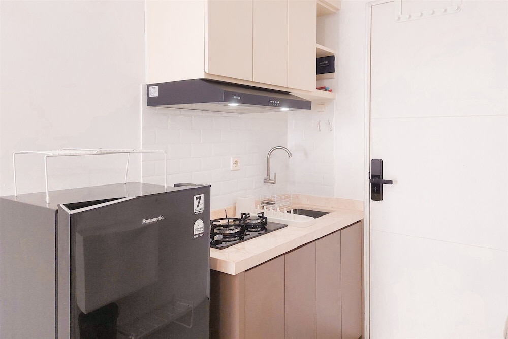 Best Deal Studio Apartment Urbantown Serpong