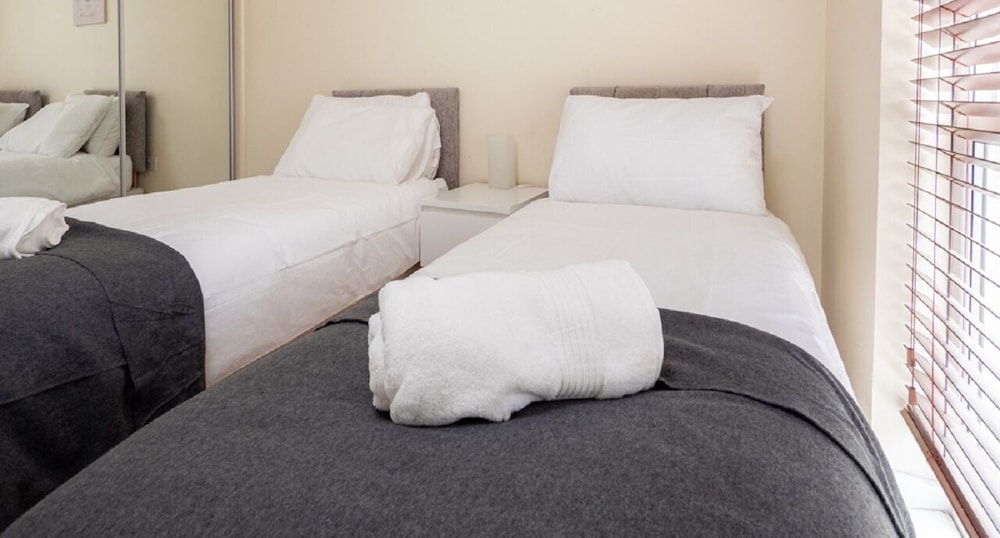 Open plan 2 Bedroom Apartment view 2