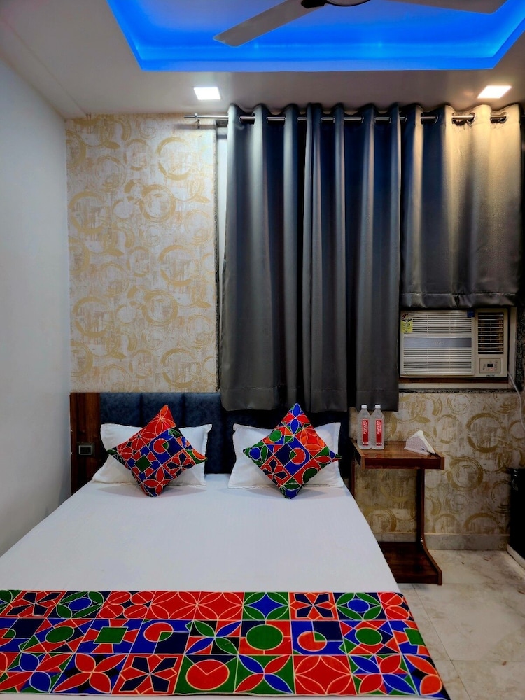 Hotel Shiv Grand SV