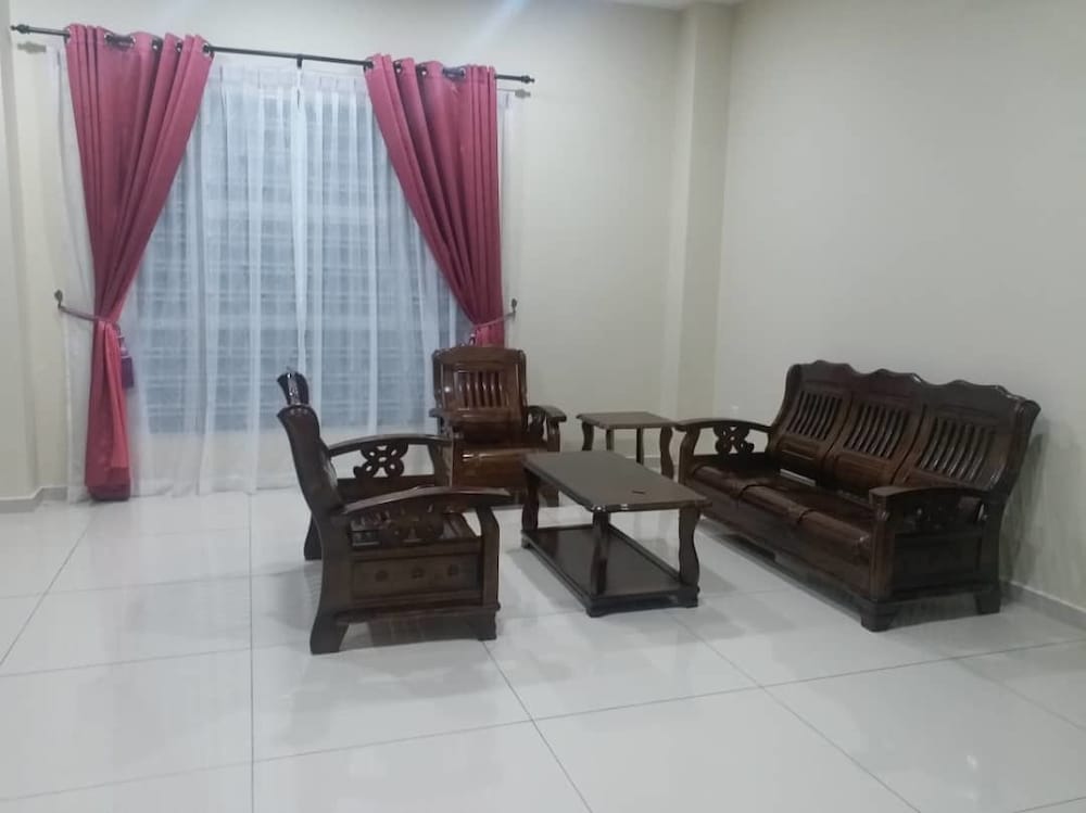 Thibas Homestay Sungai Pelek photo 7