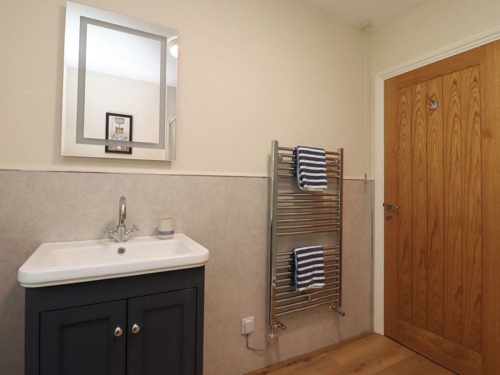 2 Twizel Station Cottage