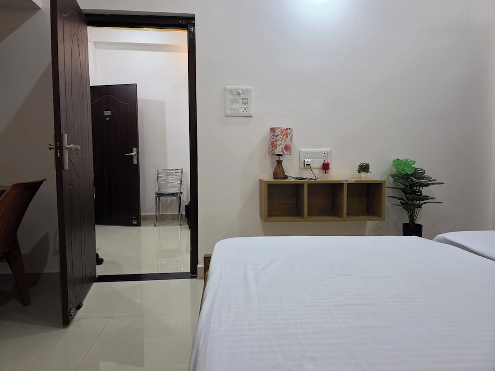 Narayans Residency