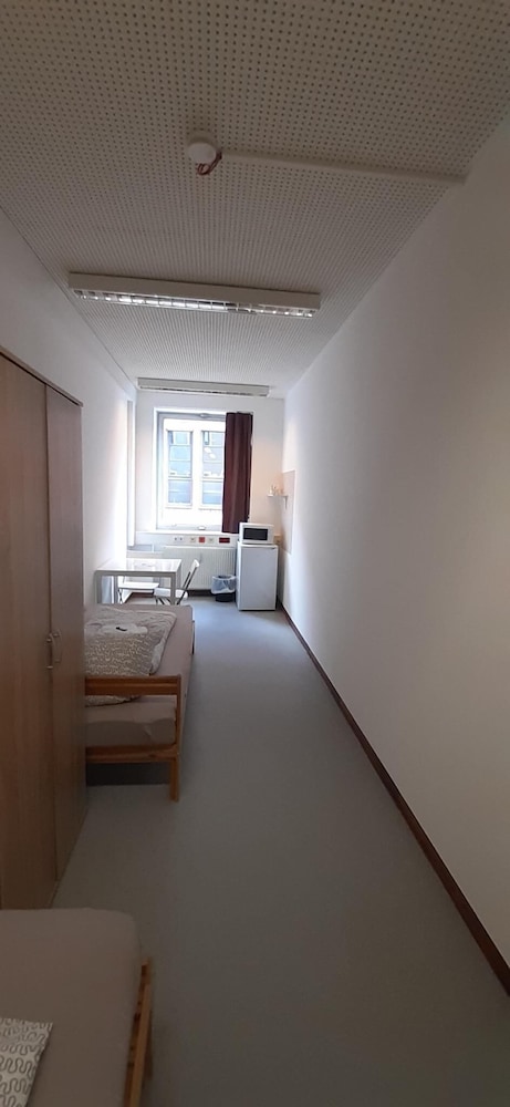 2-Rent Group Hostel Zimmer&Apartments GKP2