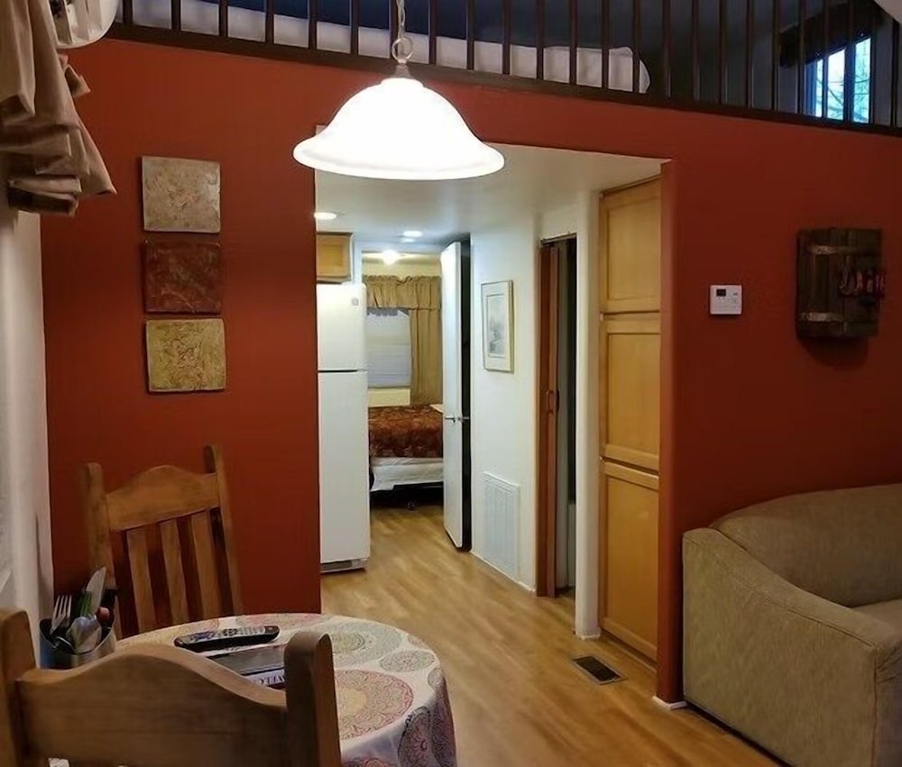 Mendelbaum - Fig Cabin 1 Bedroom Cabin