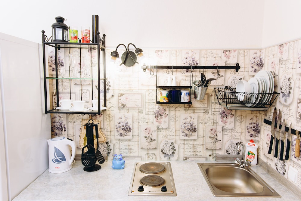 Yekaterinburg Vacations - Guest house Alesia - Property Image 4