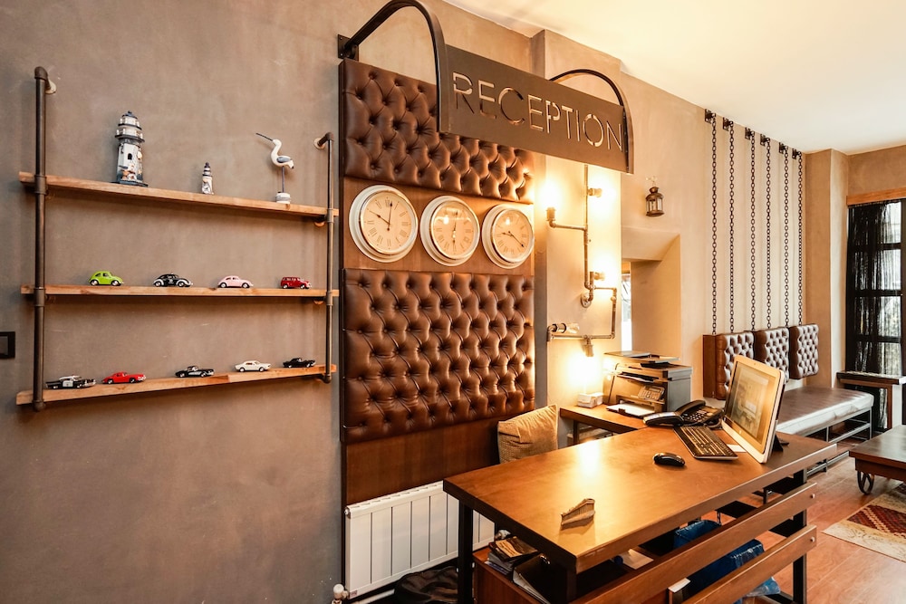 Cube Suitler - Image 10