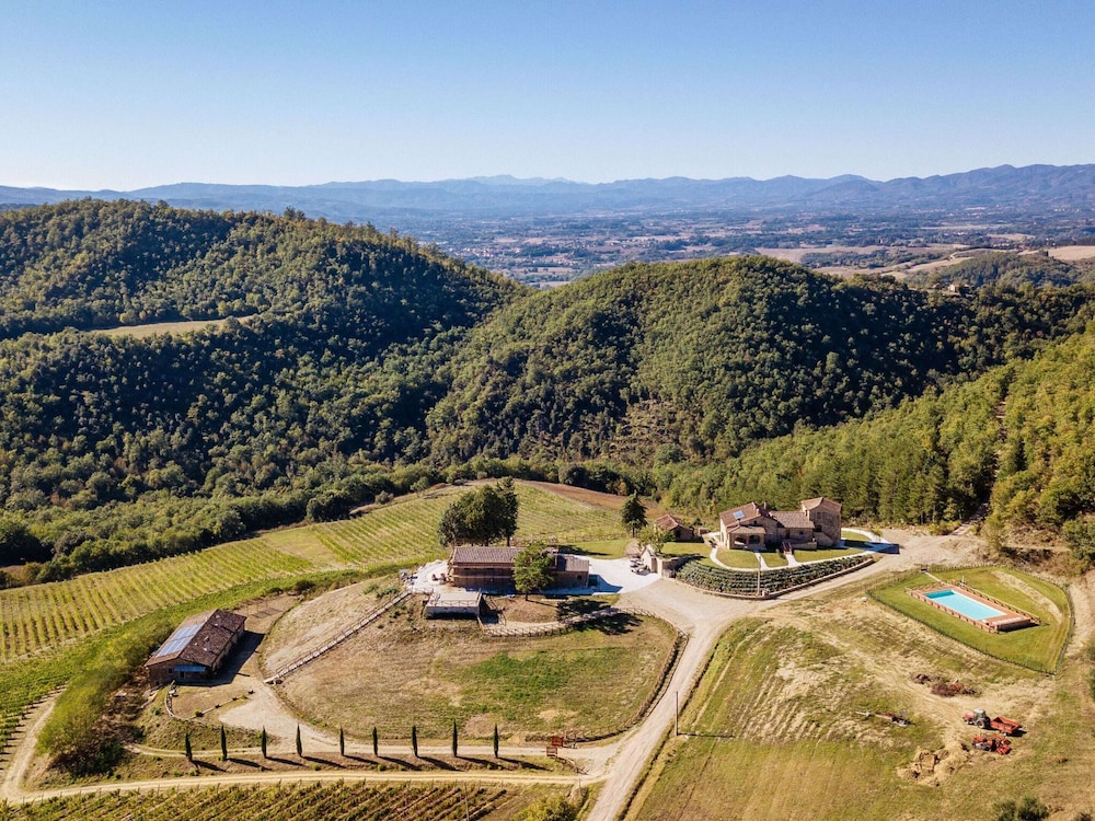 Belvilla by OYO Borgo Macereto view 4