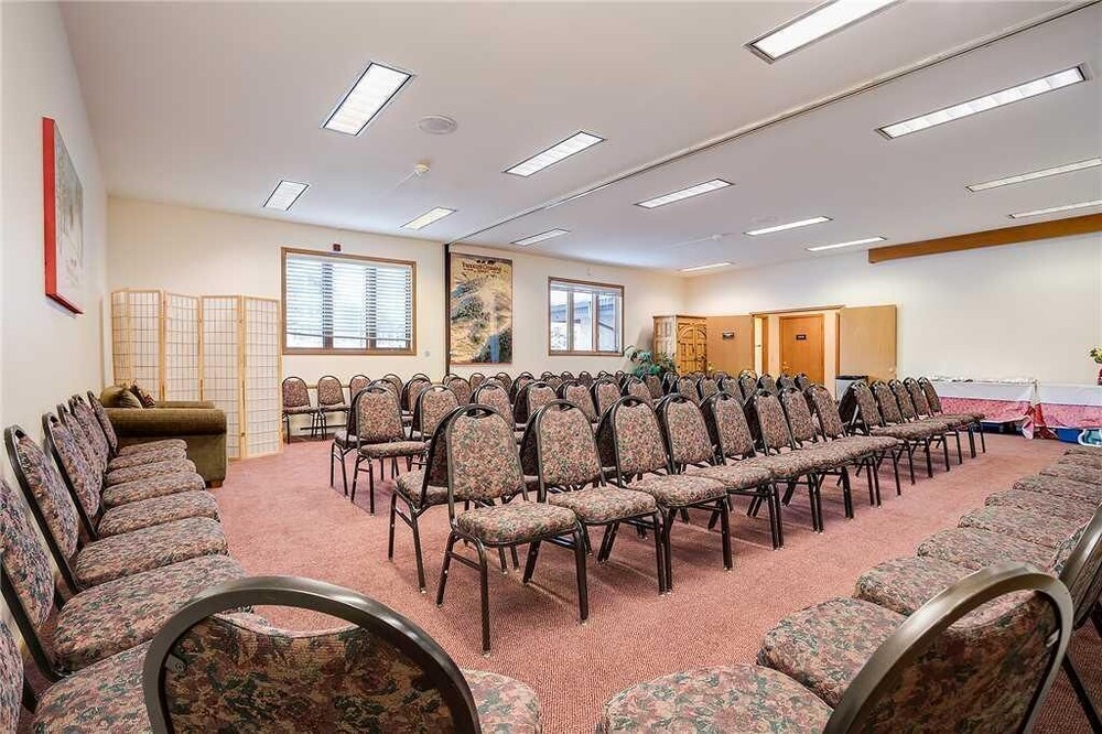 meeting & event spaces