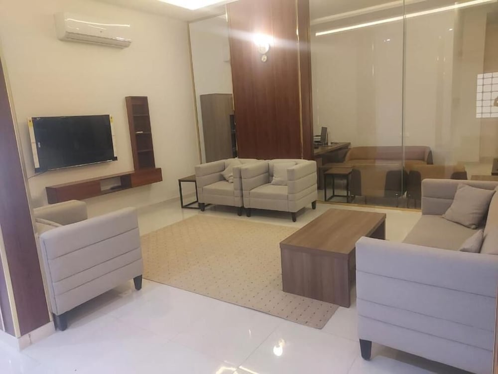 Calm Apartment Serviced