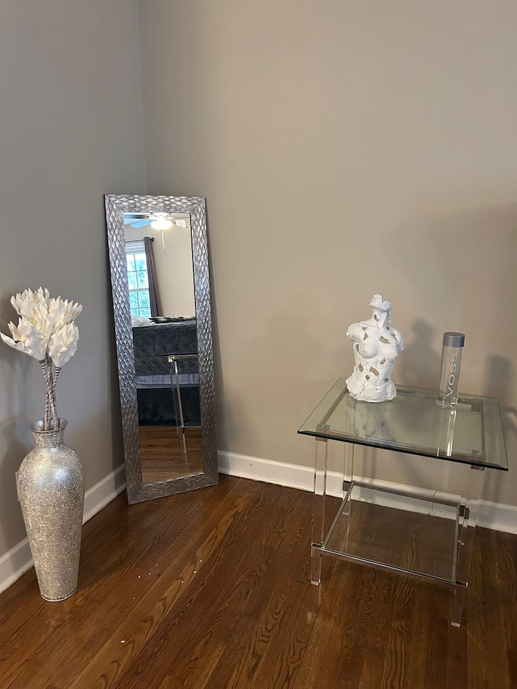 Southern Collective Sleeps8 Airport-beltline