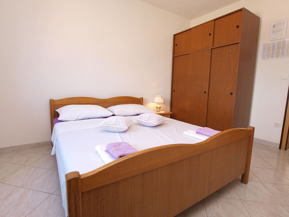 Apartment Mila 395