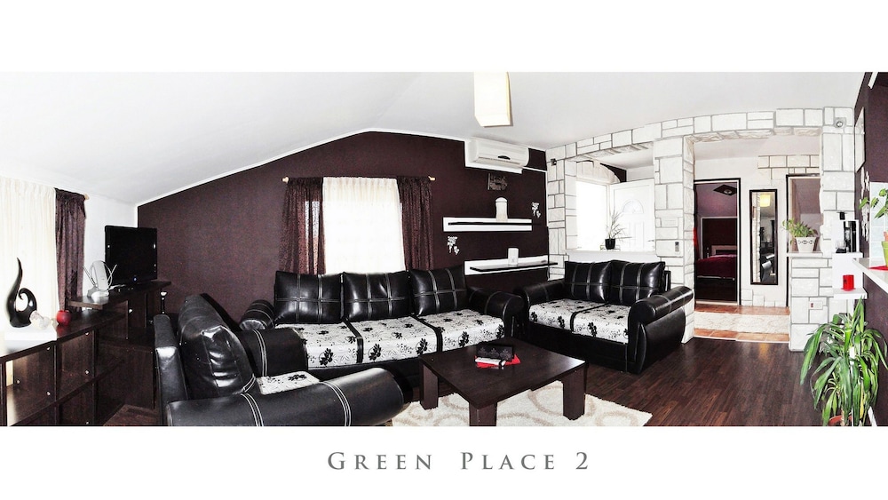 Apartments Green Place
