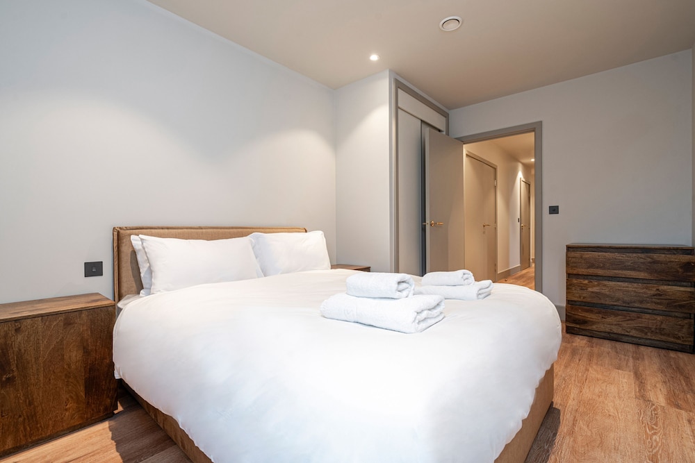 Modern Apartment in North London