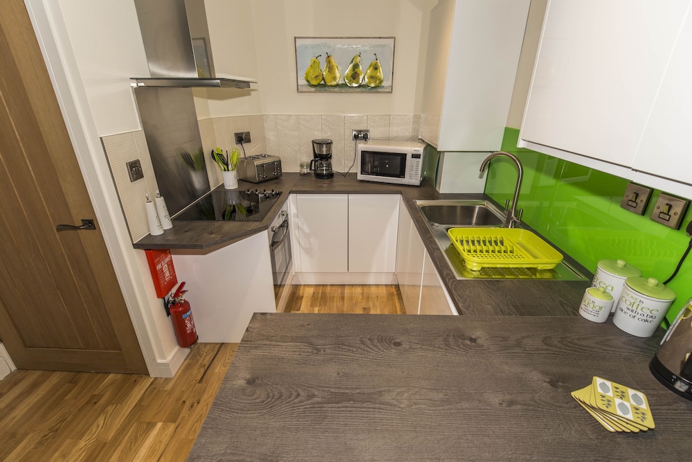 Pullman House Serviced Apartments view 2