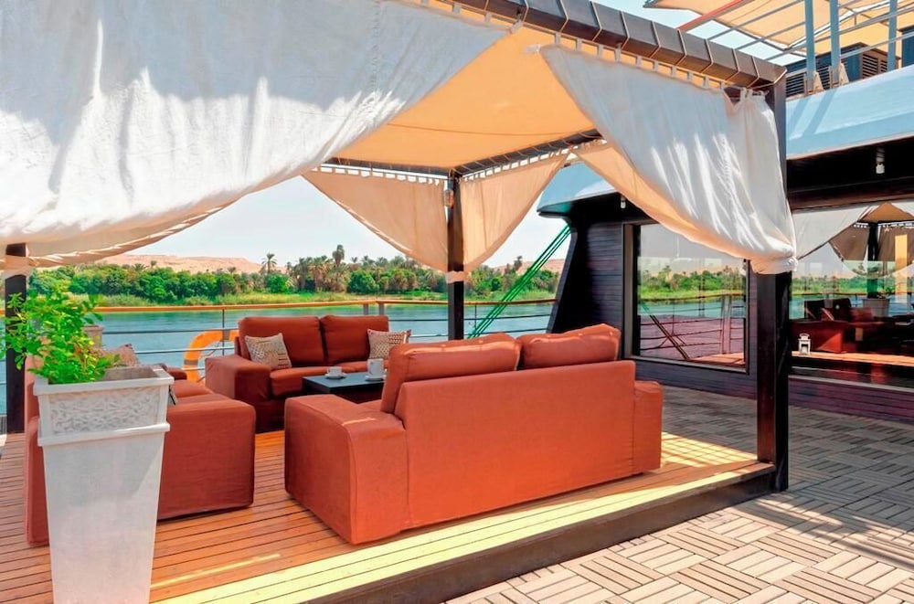 Nile Cruise Royal Adventure, every Friday from Aswan 3 nights and every Monday from Luxor 4 nights.
