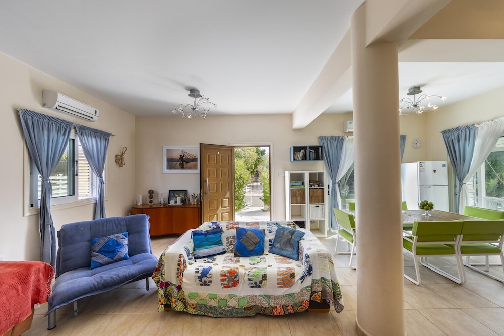 Protaras Villa Nefeli 4
