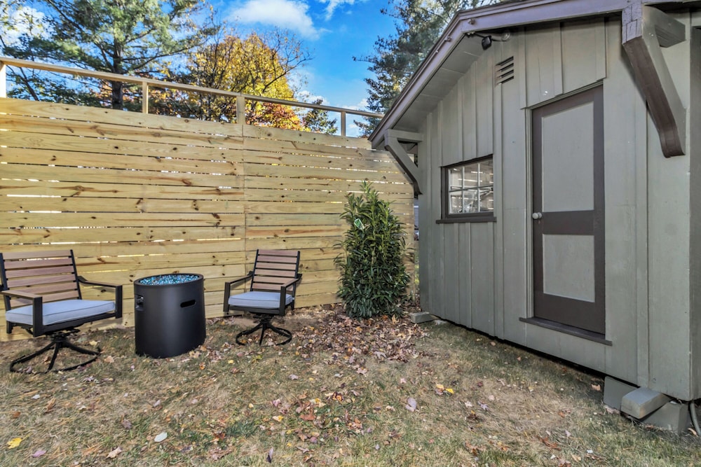 Groovy Guest House