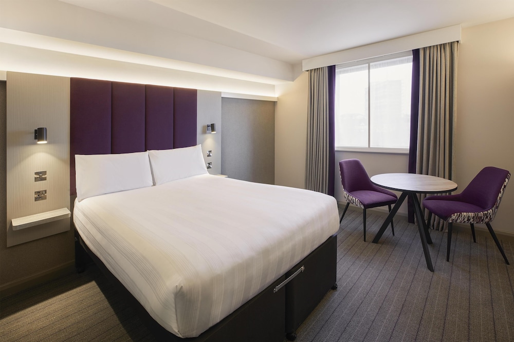 Premier Inn Bolton - Stadium/Arena