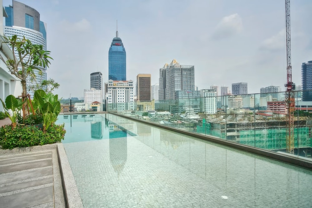 Platinum Quill Apartments Residences