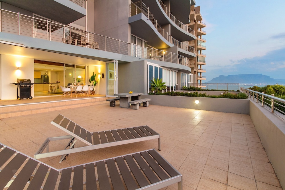 Horizon Bay 103