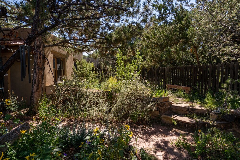 Santa Fe Retreat view 3