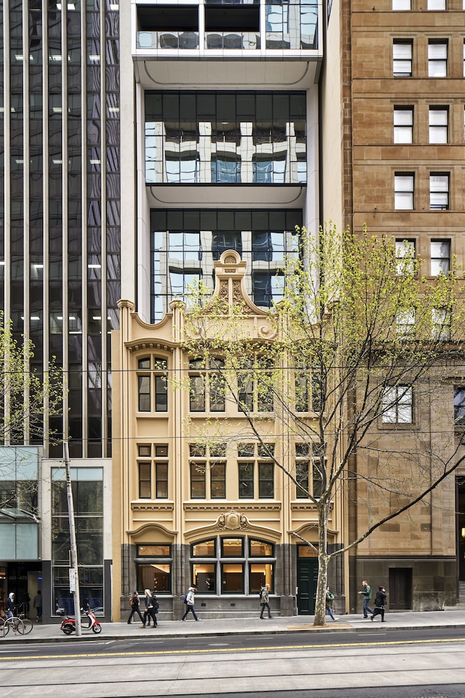 Hotel Collins House Apartments by CLLIX - Image 1