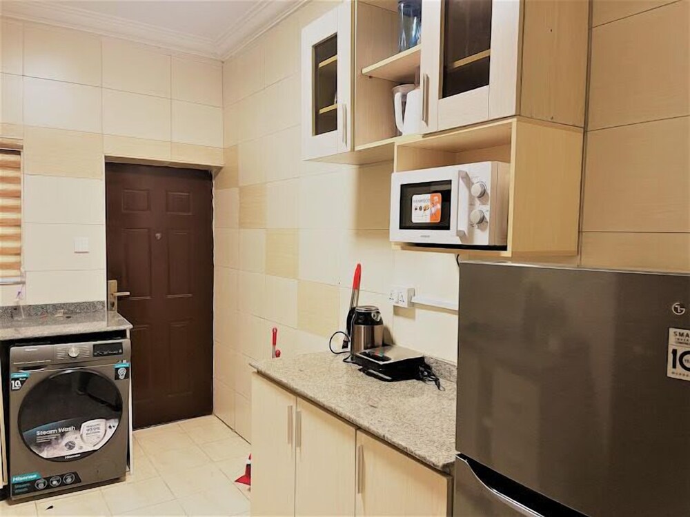 Size99 Apartment and Suites