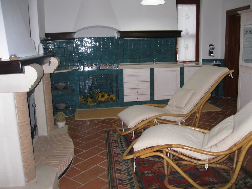 B&B Li Fringi