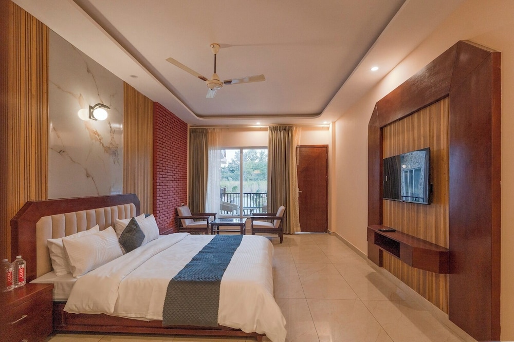 Delight The Lavish Loft Corbett
