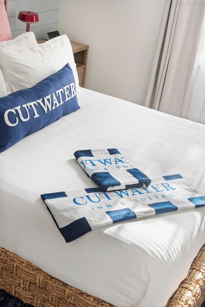Cutwater Inn & Suites