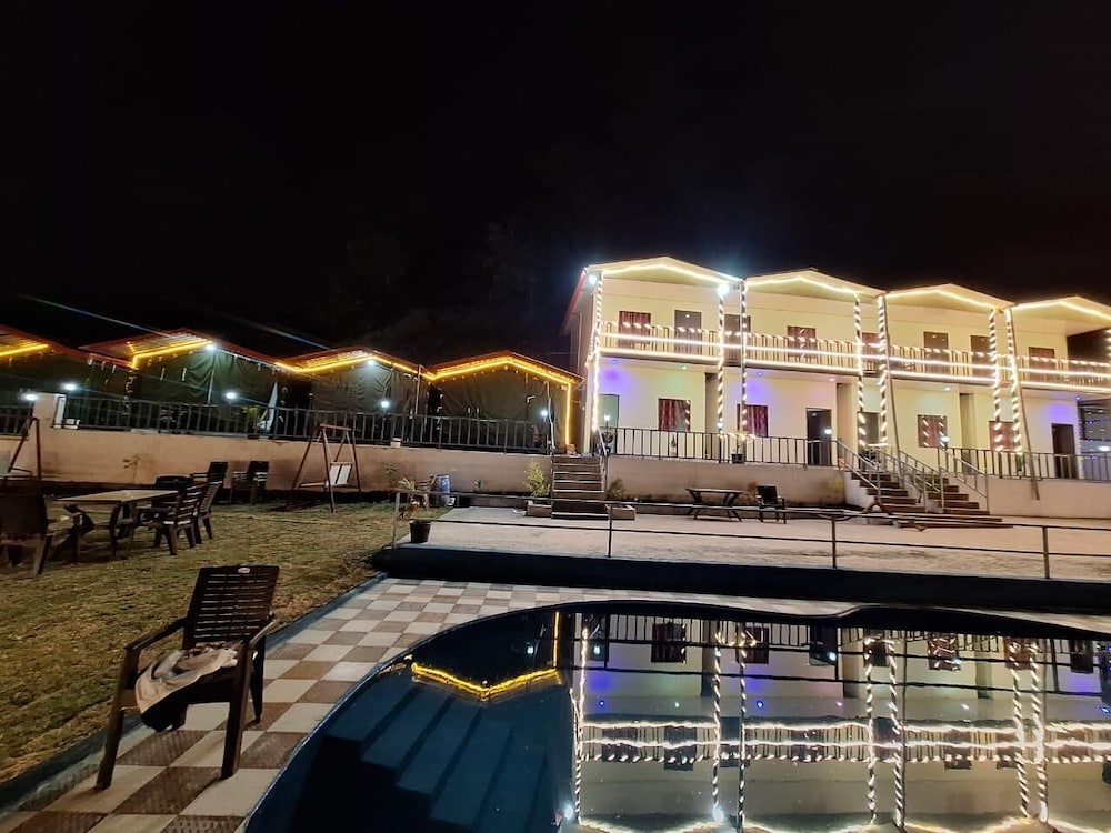 Haveli Resort