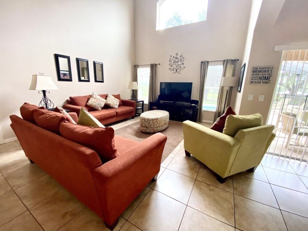 Golf Views By The Pool! Southern Dunes Golf Home 5 Bedroom Villa by RedAwning