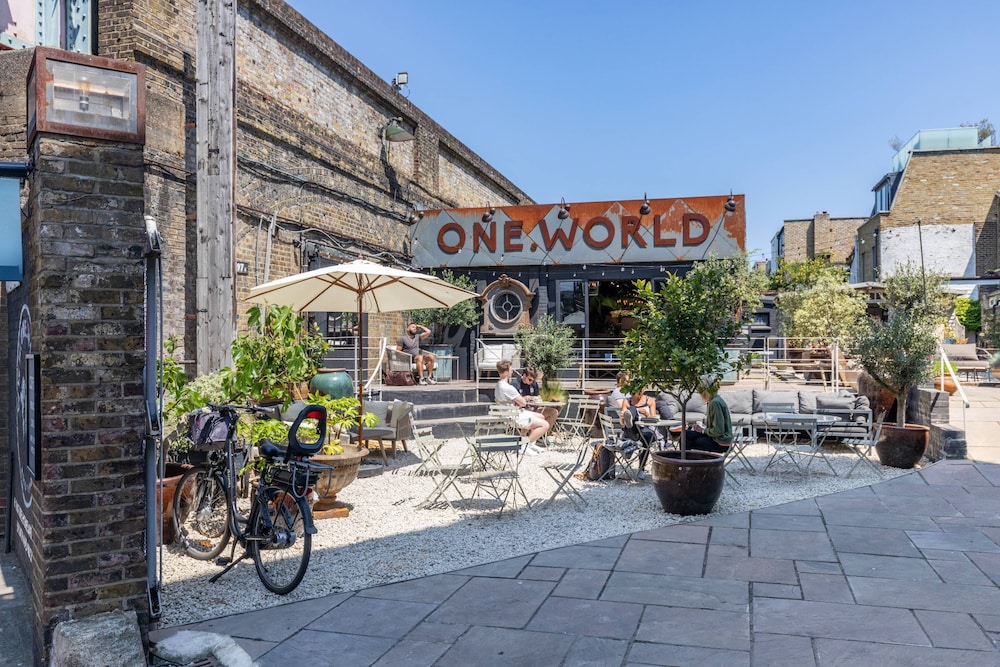 Lilyville Road III by Onefinestay
