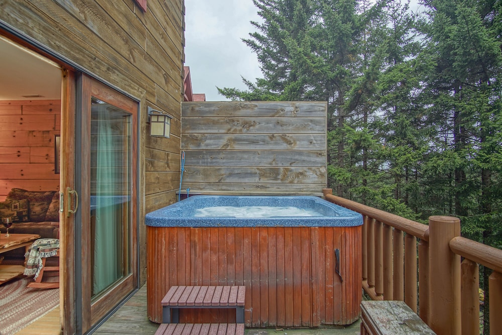 Loggers Run #8: 5 Bedrooms, 3.5 Baths