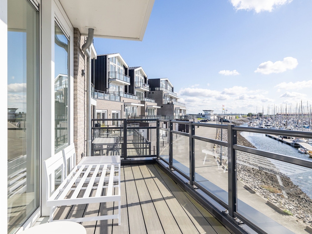 Apartment in Sint-annaland by the Harbor