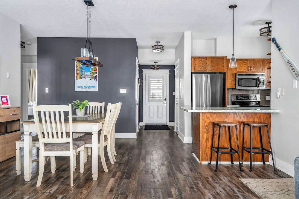 Rivergrass Condos