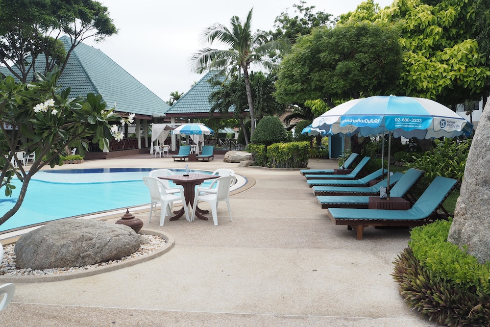 GRAND JOMTIEN PALACE HOTEL
