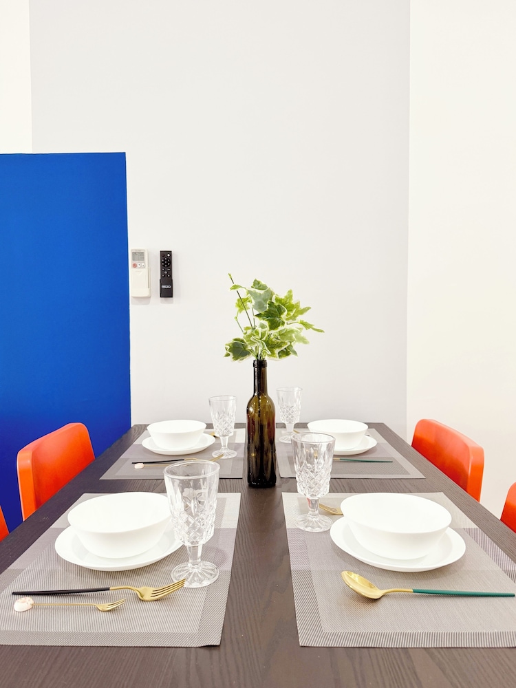 Alinea Suites